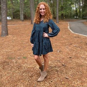 Meet your Posher, Courtney